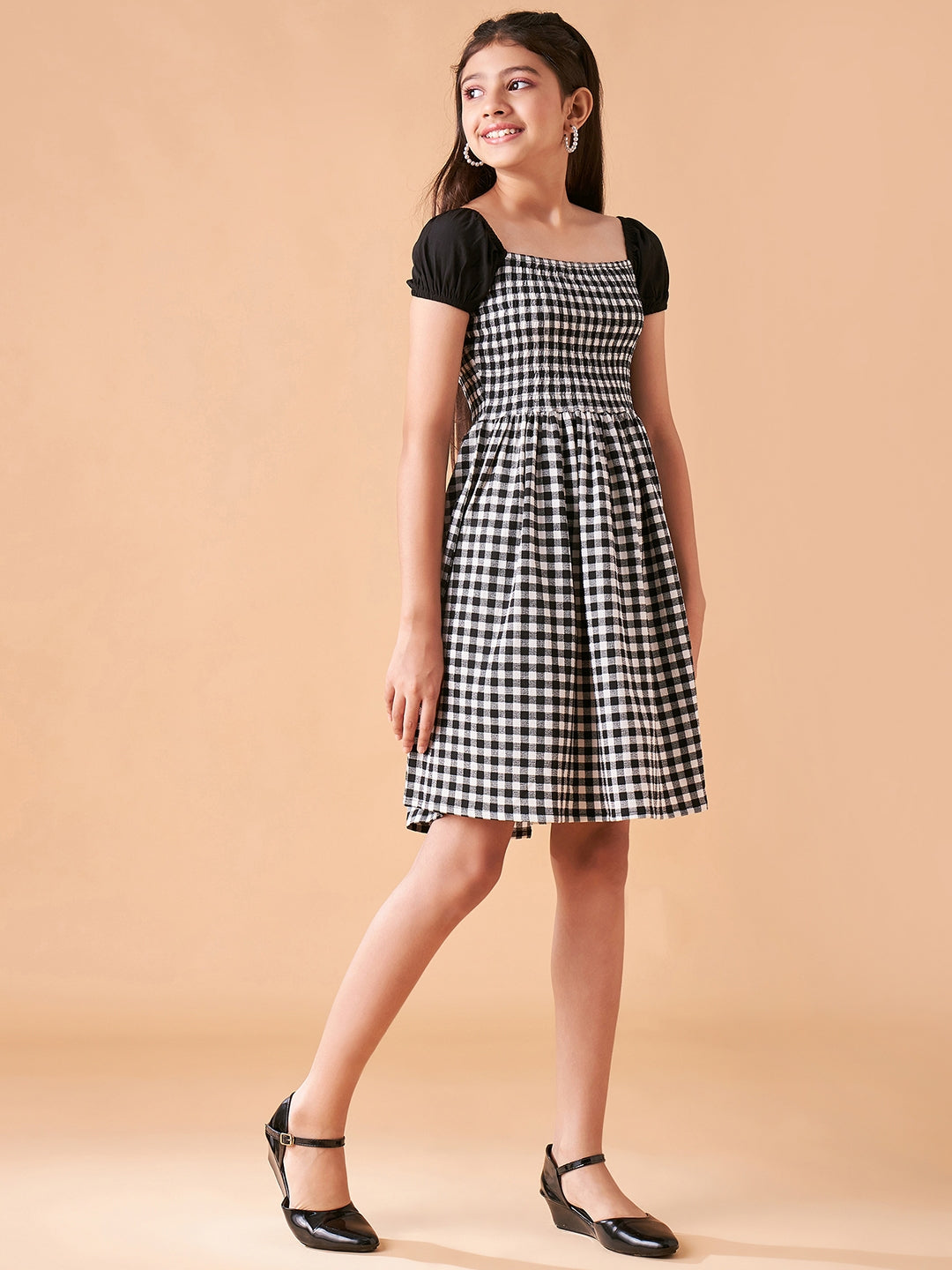 Girls Checked Puff Seeves Fit & Flare Dress