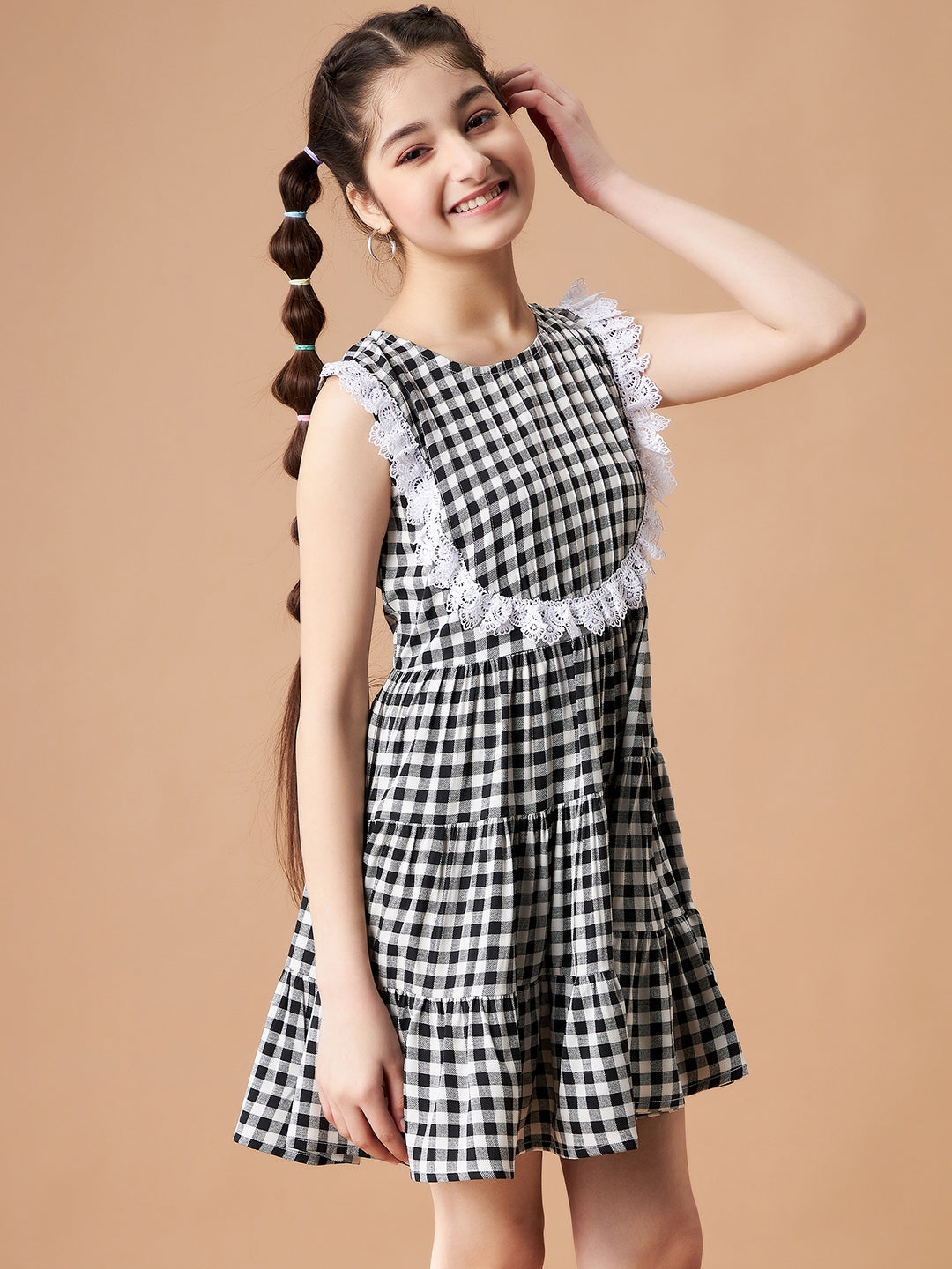 Girls Balck Sleeveless Checked Crepe Short Dress