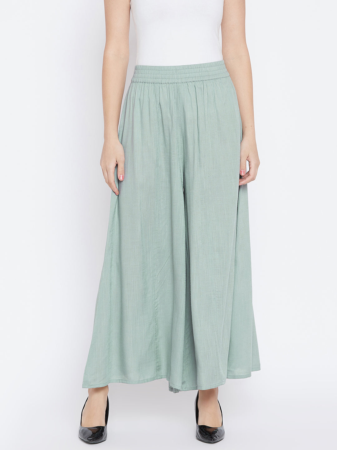 Women Green Solid Wide Leg Palazzos
