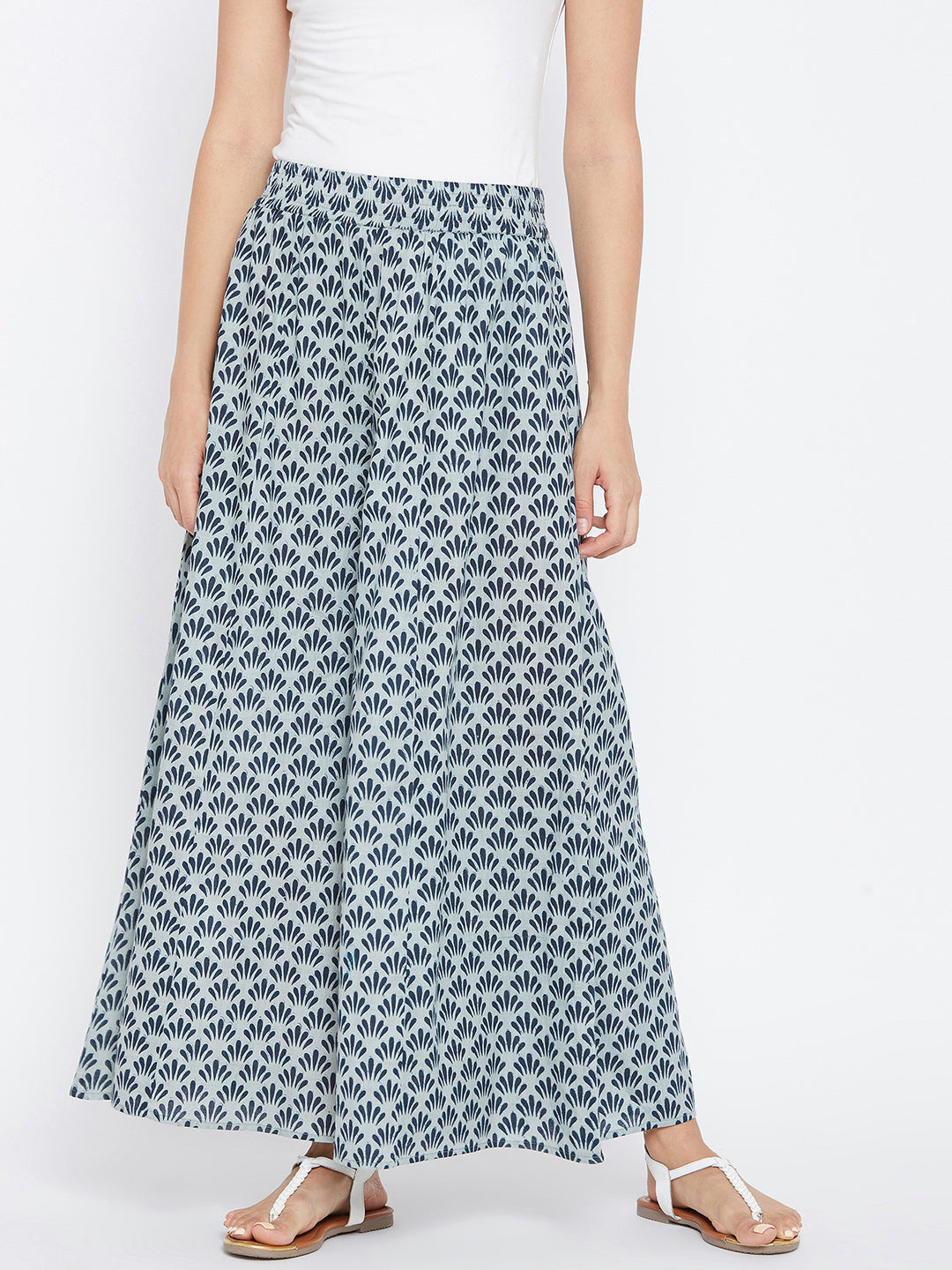 PANIT Women Grey and Blue Printed Flared Palazzos