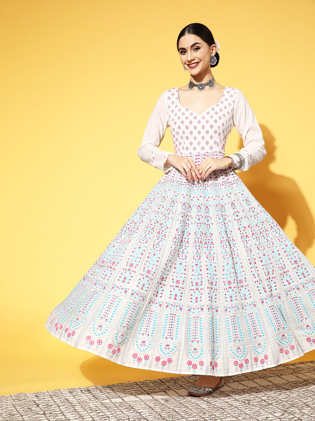 PANIT White Ethnic Motifs Swirling Volume Dress