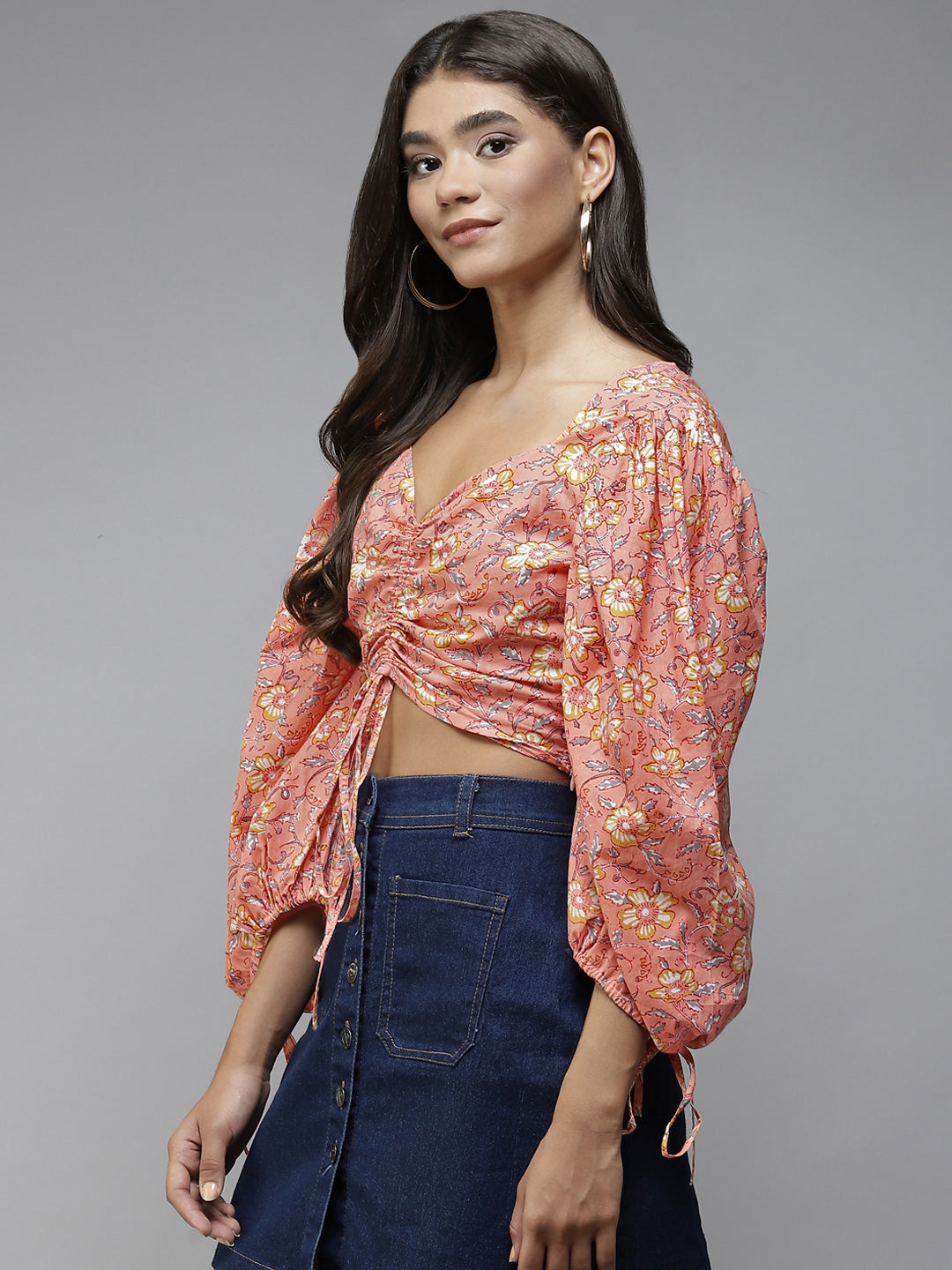 PANIT Peach-Coloured Yellow Floral Print Sweetheart Neck Pure Cotton Blouson Crop Top