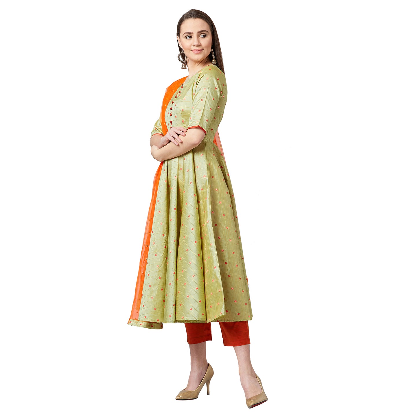 Women Flared Kurta And Pants Set