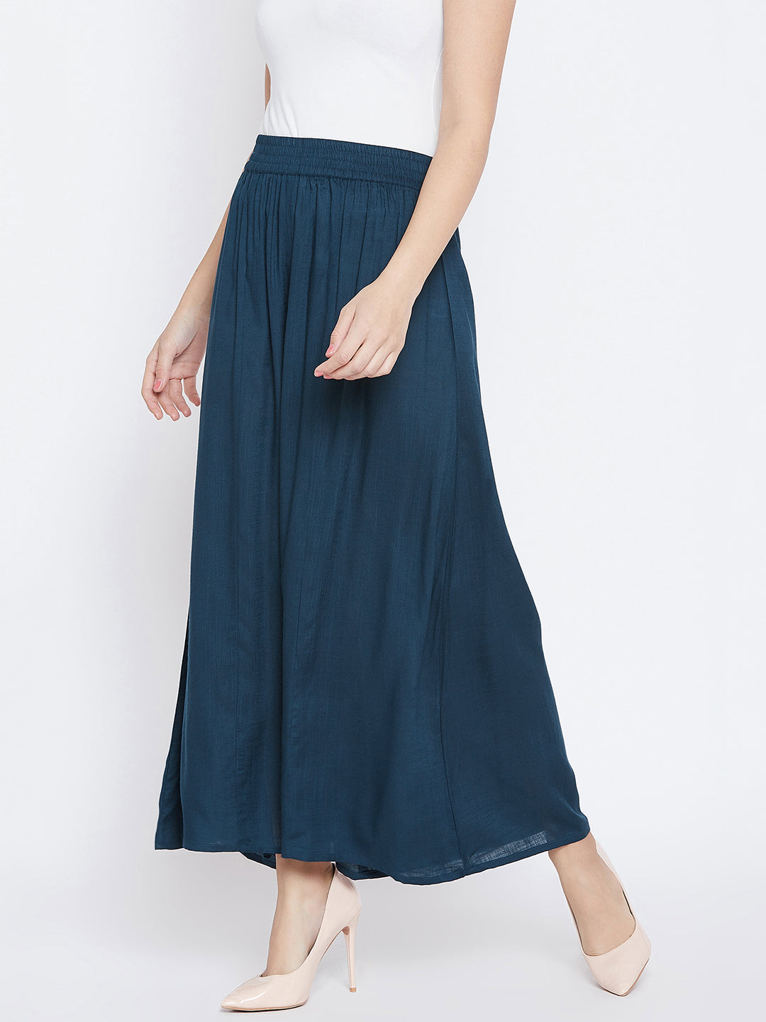 Women Teal Bkue Solid Flared Palazzos