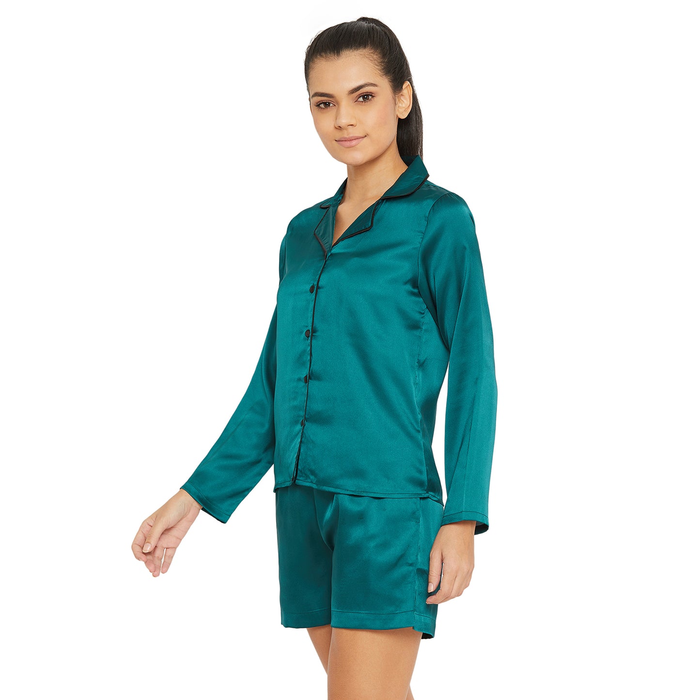 Women Green Satin Finish Solid Night Suit