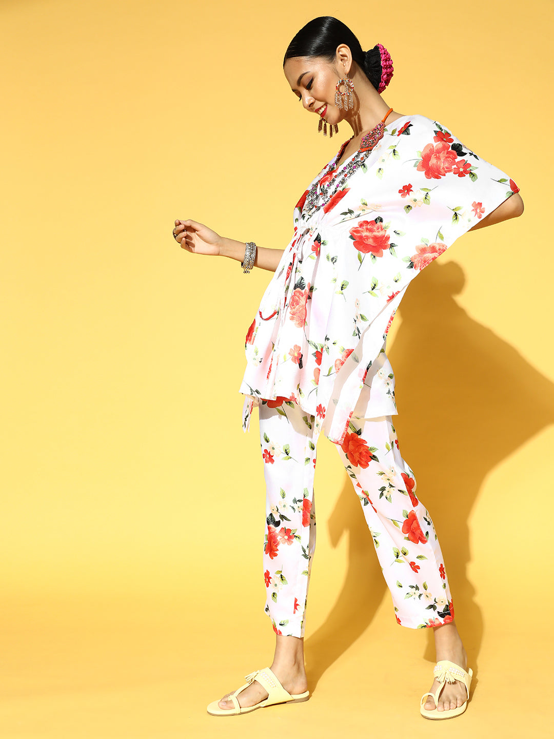 Women White Floral Printed Kaftan Kurta with Trousers