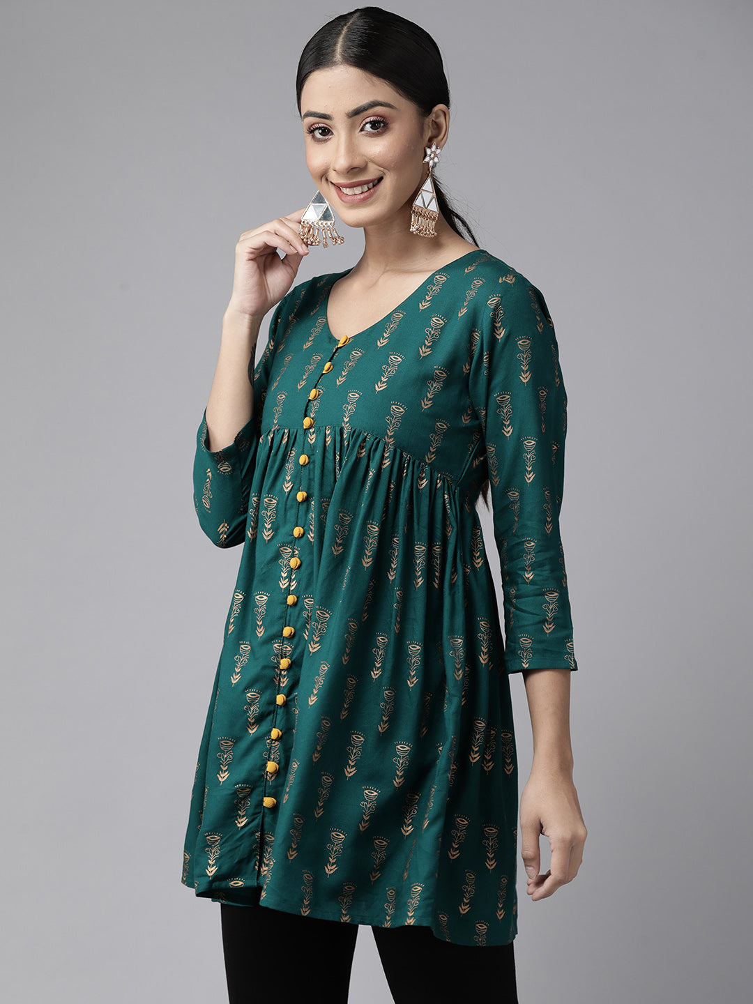 PANIT Women Green Ethnic Motifs Printed Pleated Kurti