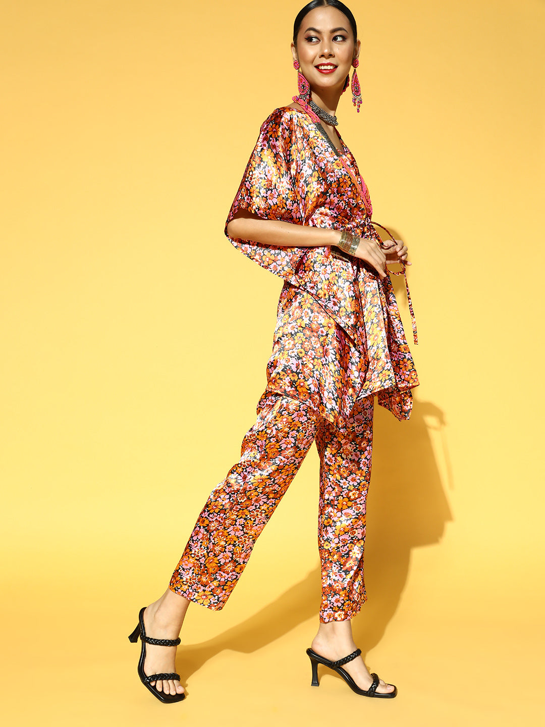 Women Orange & Pink Floral Printed Kaftan Kurta with Trousers