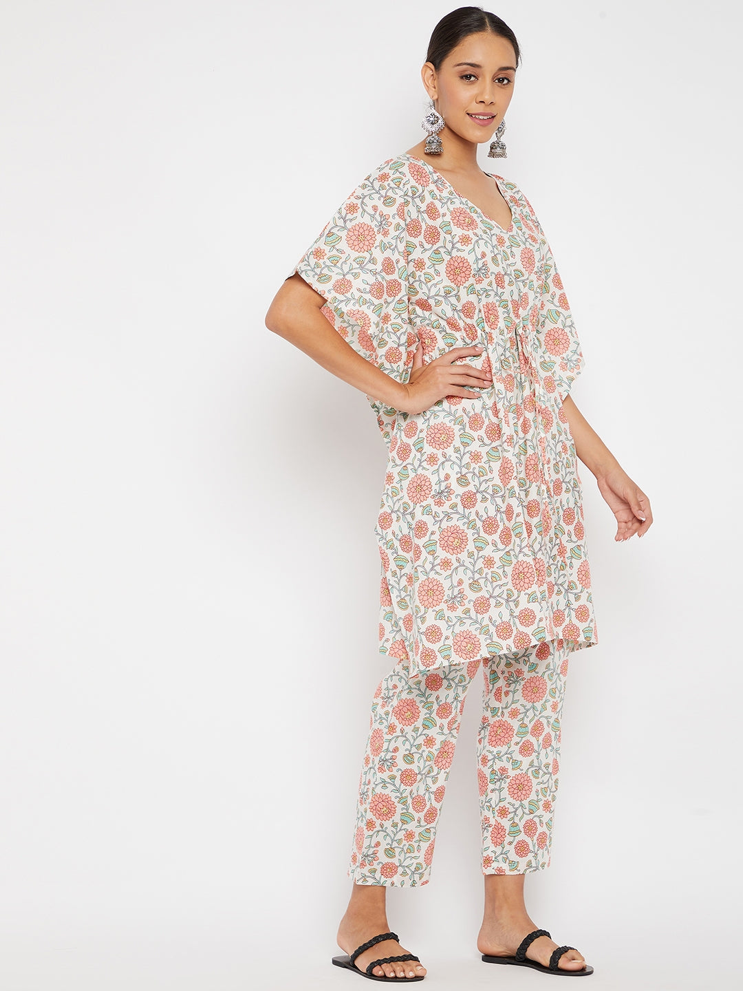 Women Off White Ethnic Motifs Printed Pure Cotton Kurta with Trousers