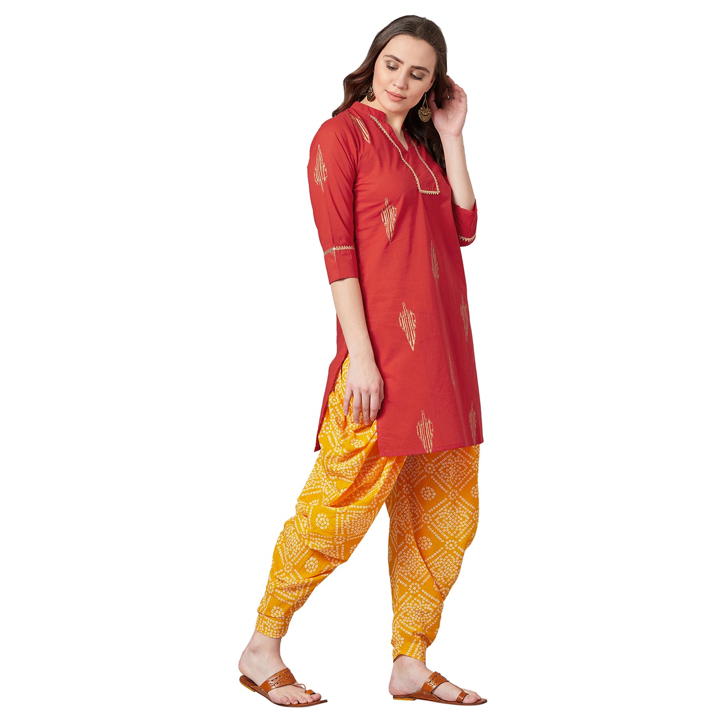 Women Straight Kurta And Patiala Set