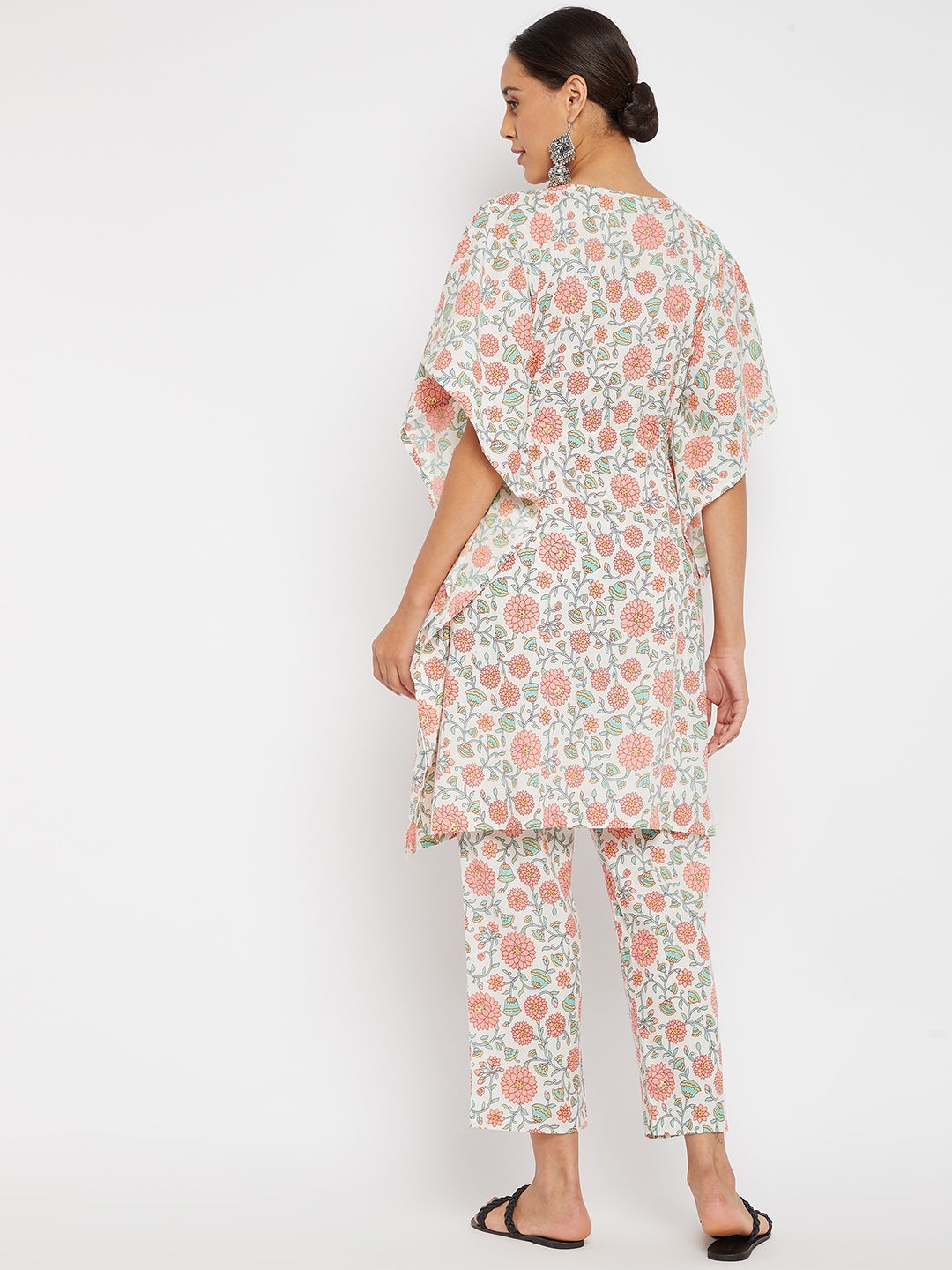 Women Off White Ethnic Motifs Printed Pure Cotton Kurta with Trousers