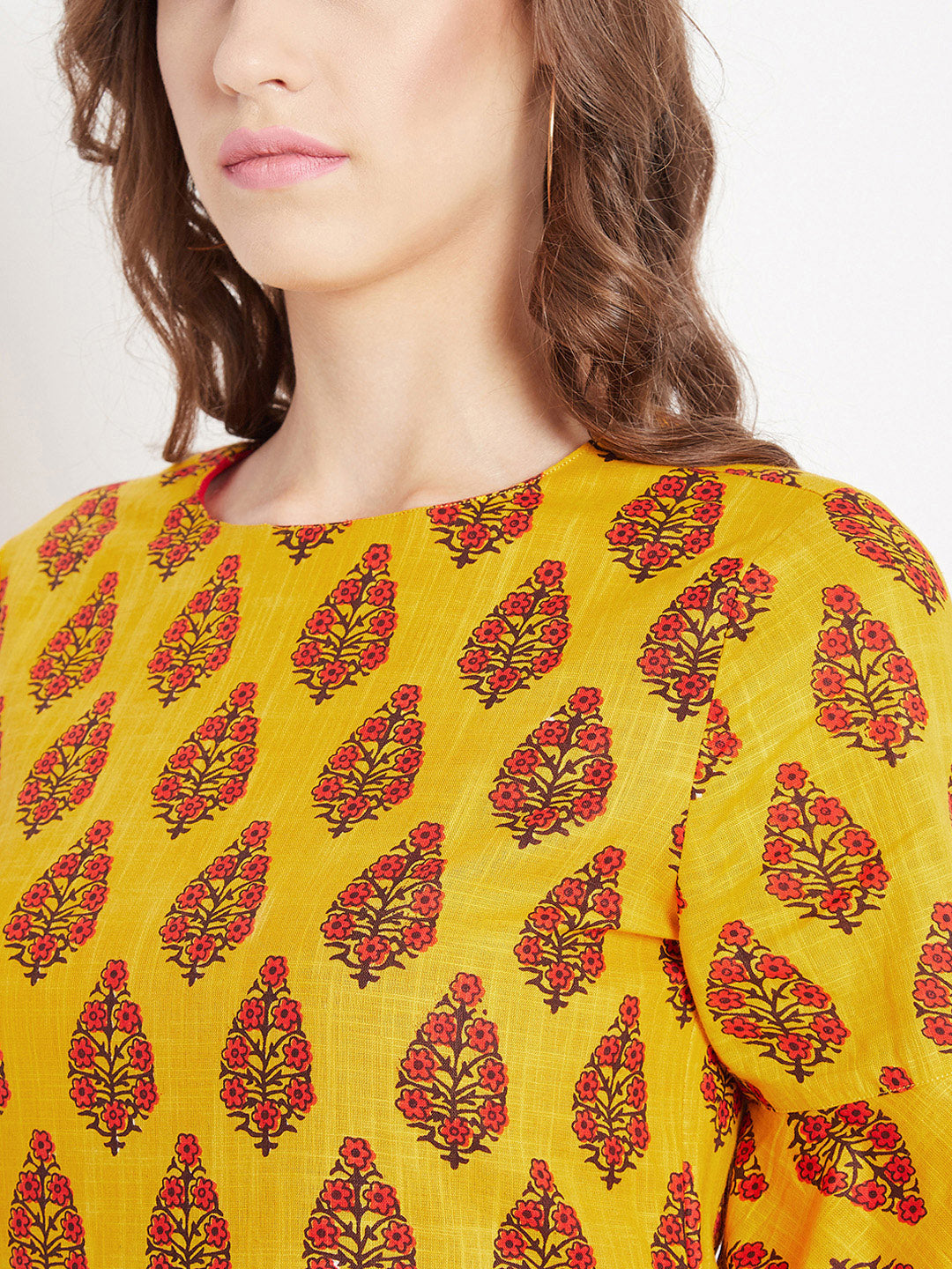 Women's Yellow Ethnic Motif Printed Mid Length Layed Kurta