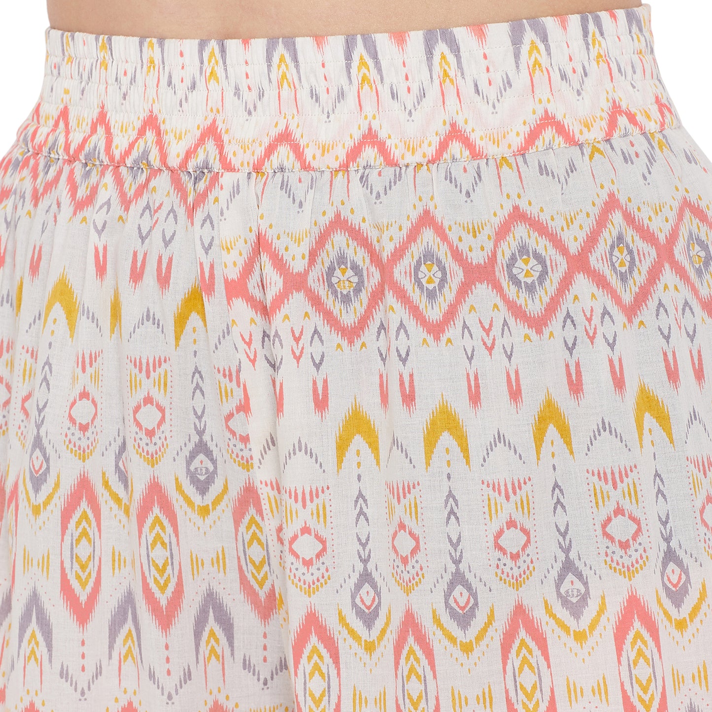 Printed peach kurta with white printed palazzo