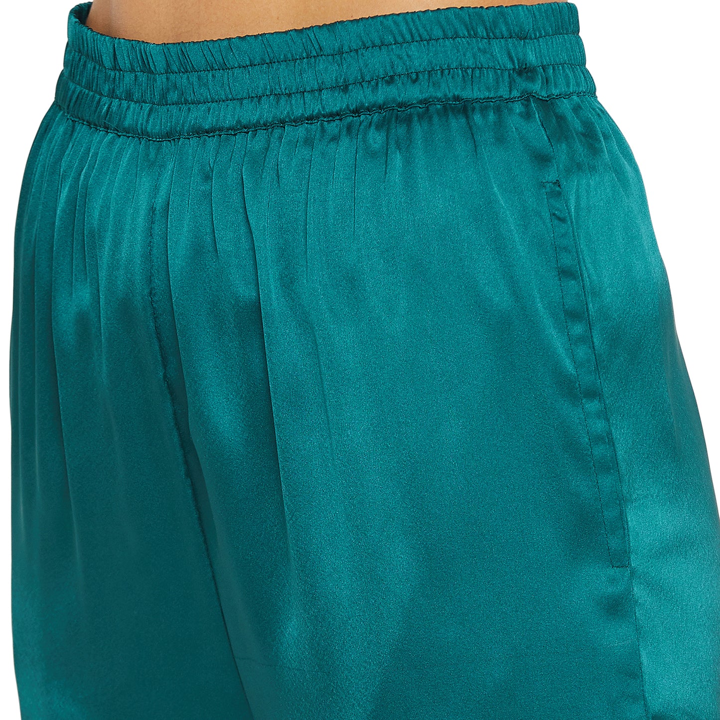 Women Green Satin Finish Solid Night Suit