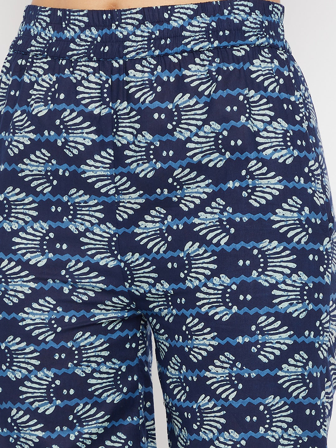 Women Navy Blue & White Printed Night suit