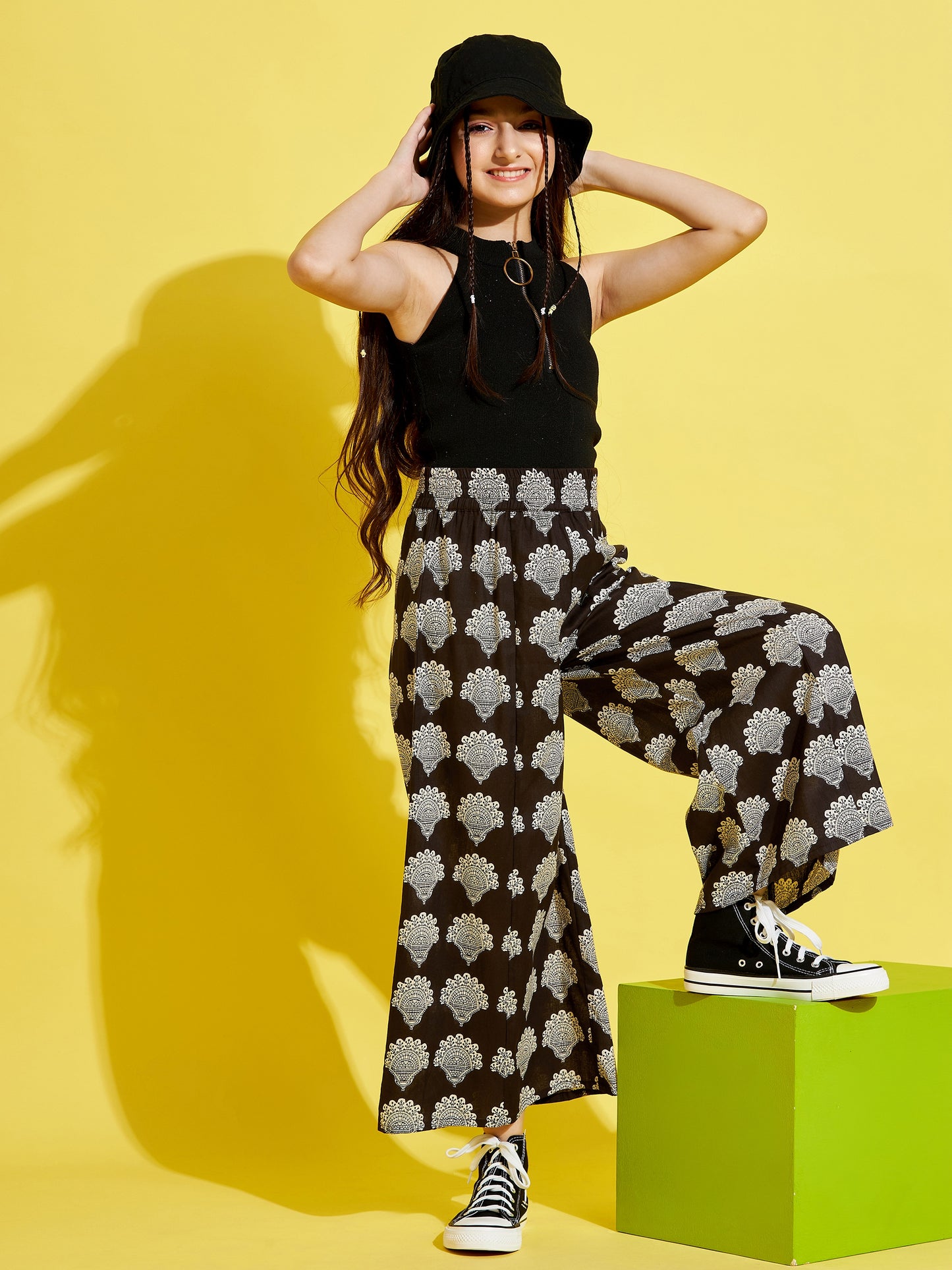 Cherry Jerry Girls Black Ethnic Motifs Printed Relaxed Cotton Trousers