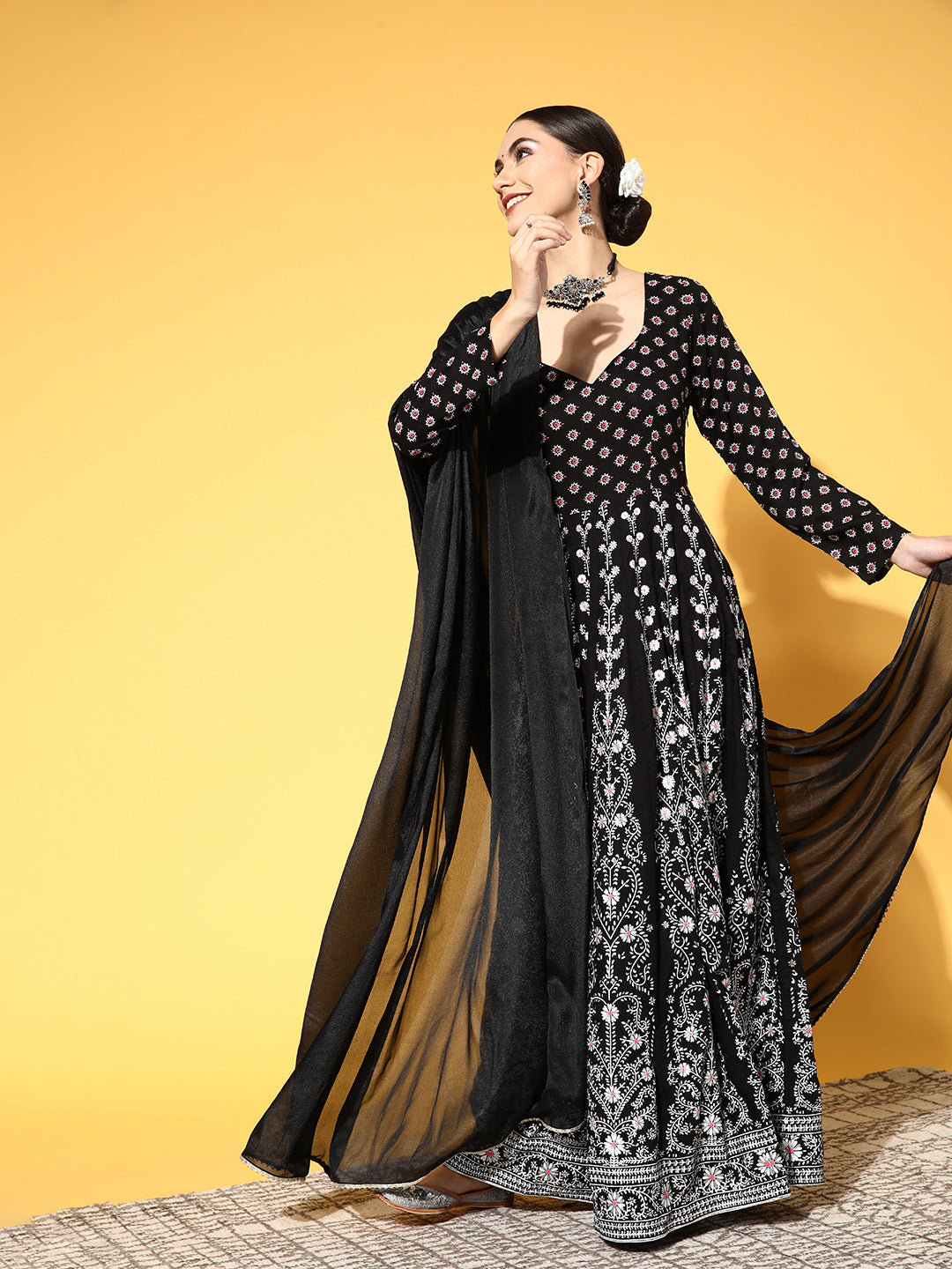 PANIT Black Ethnic Motifs Swirling Volume Dress