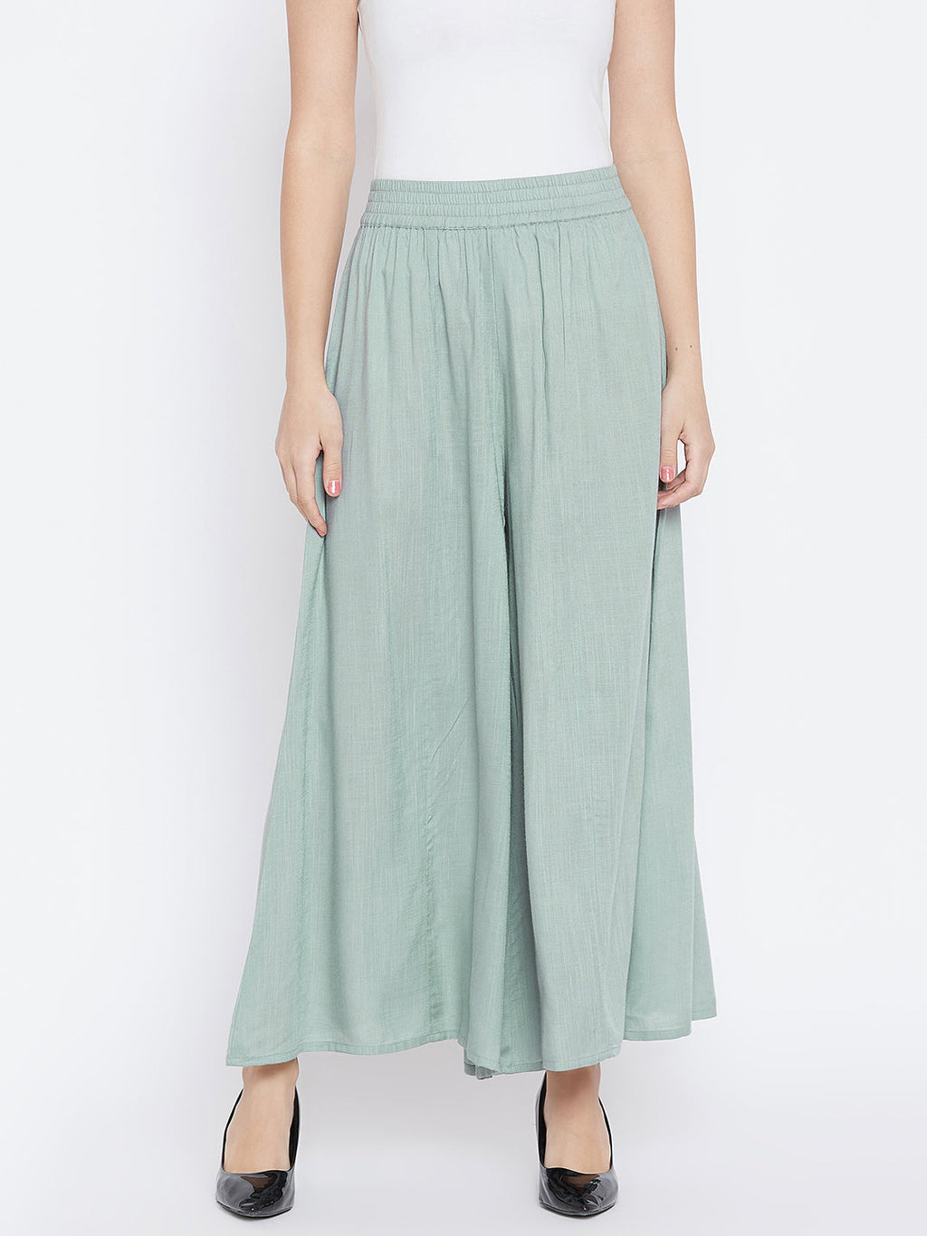 Women Green Solid Wide Leg Palazzos
