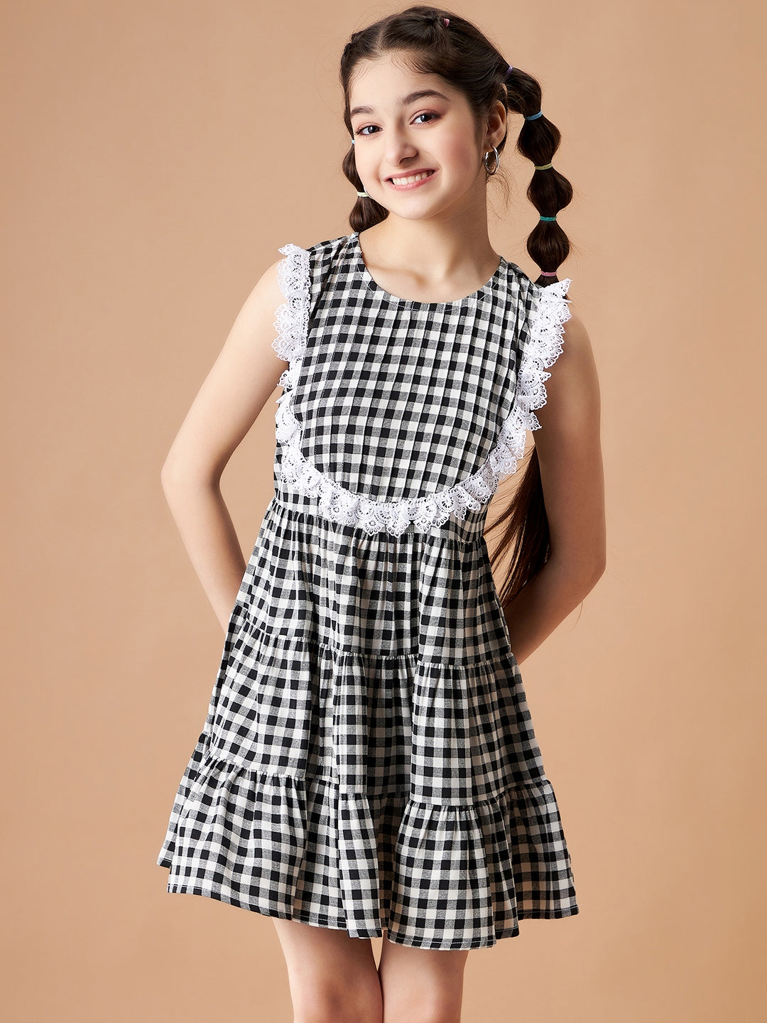 Girls Balck Sleeveless Checked Crepe Short Dress