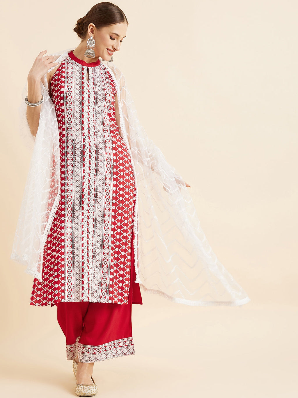 Red & White Ethnic Motifs Embroidered Thread Work Kurta With Trousers & Dupatta