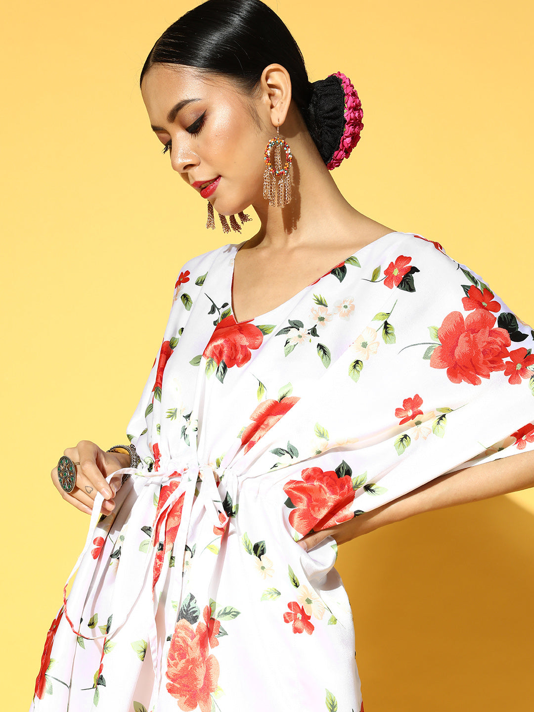 Women White Floral Printed Kaftan Kurta with Trousers
