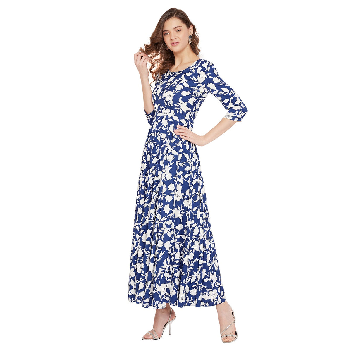 Women Blue and White Floral Printed Maxi Dress