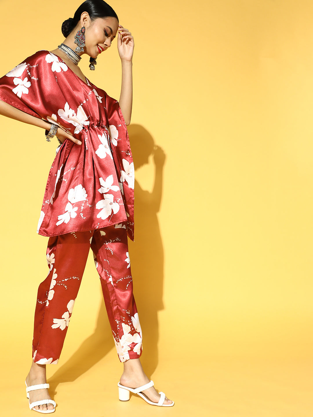 Women Maroon & White Floral Printed Kaftan Kurta with Trousers