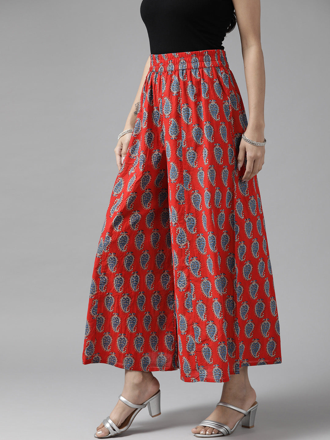 Women Red & Blue Paisley Printed Cotton Palazzos