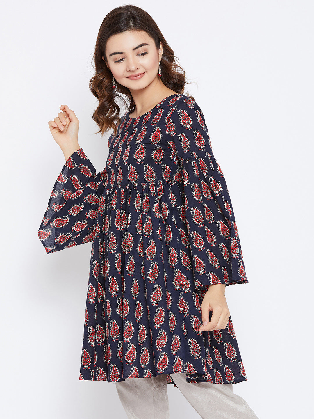 Women Navy Blue & Red Printed Style Kurta