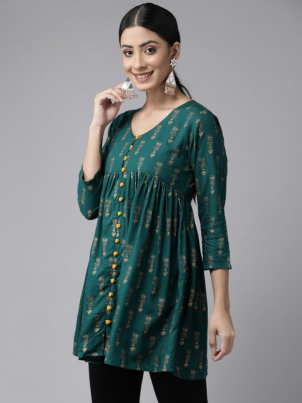 PANIT Women Green Ethnic Motifs Printed Pleated Kurti
