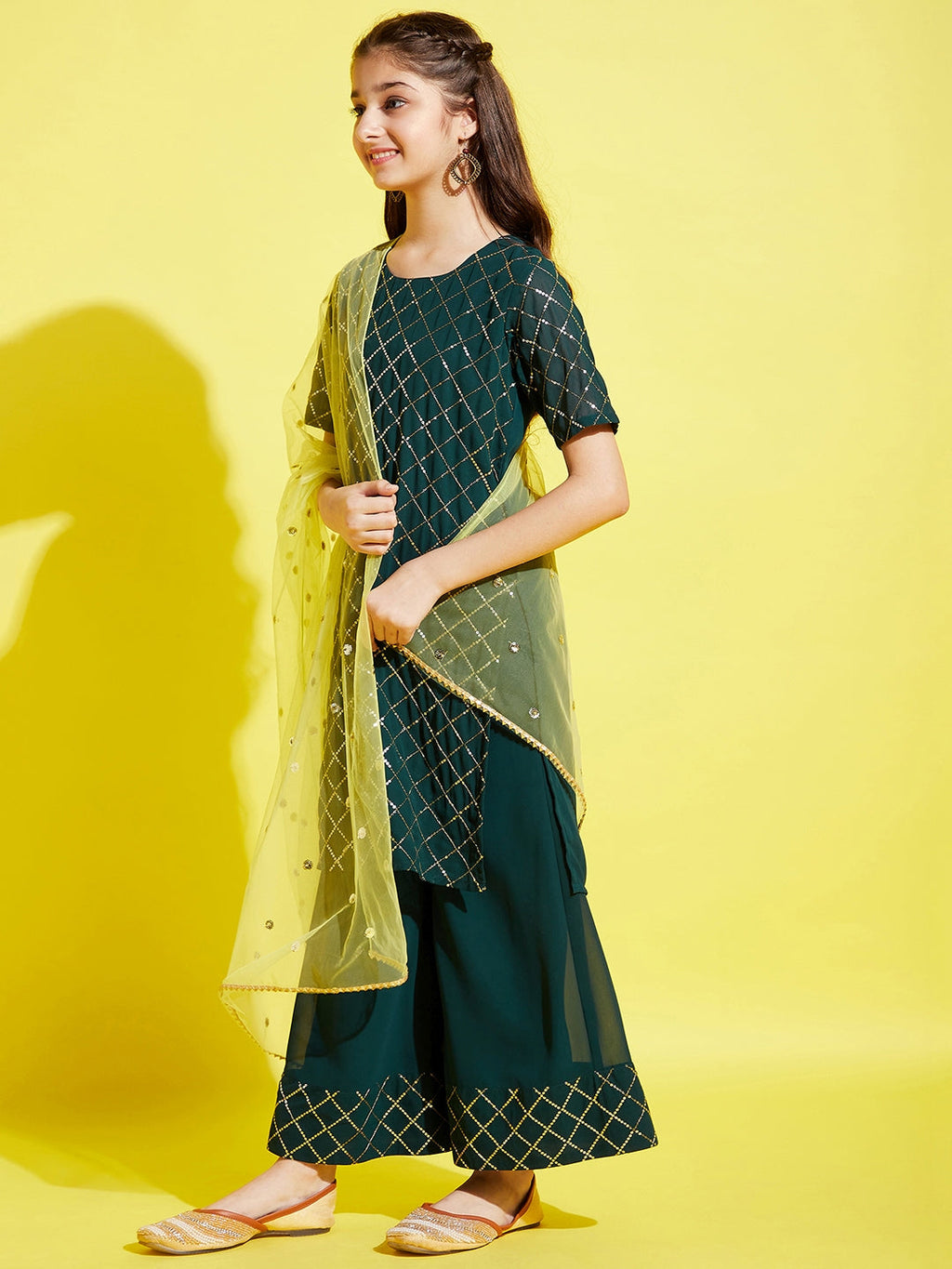 Girls Green Embroidered Straight Kurta with Palazzo & With Dupatta