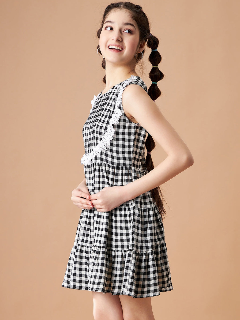 Girls Balck Sleeveless Checked Crepe Short Dress