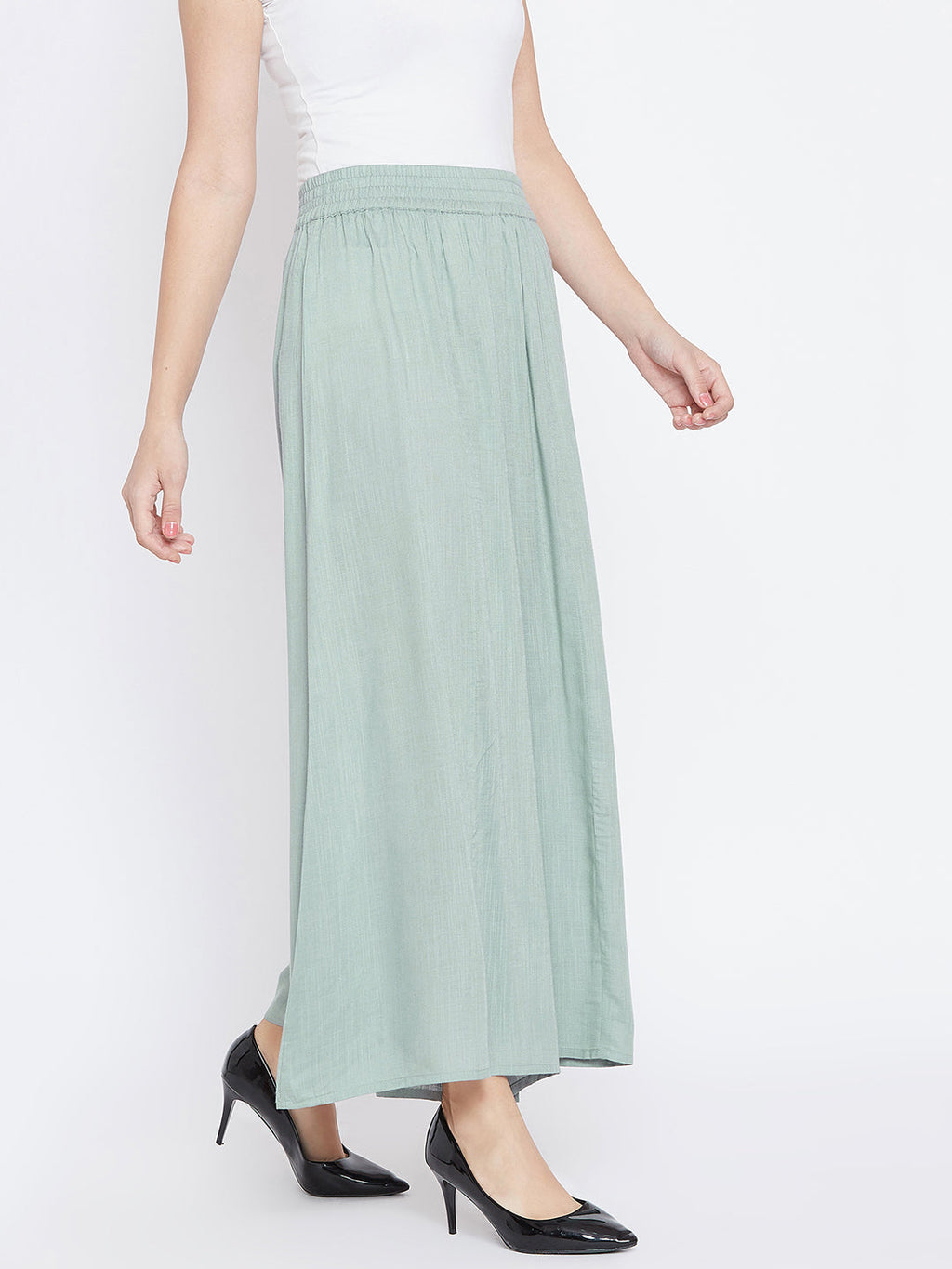 Women Green Solid Wide Leg Palazzos