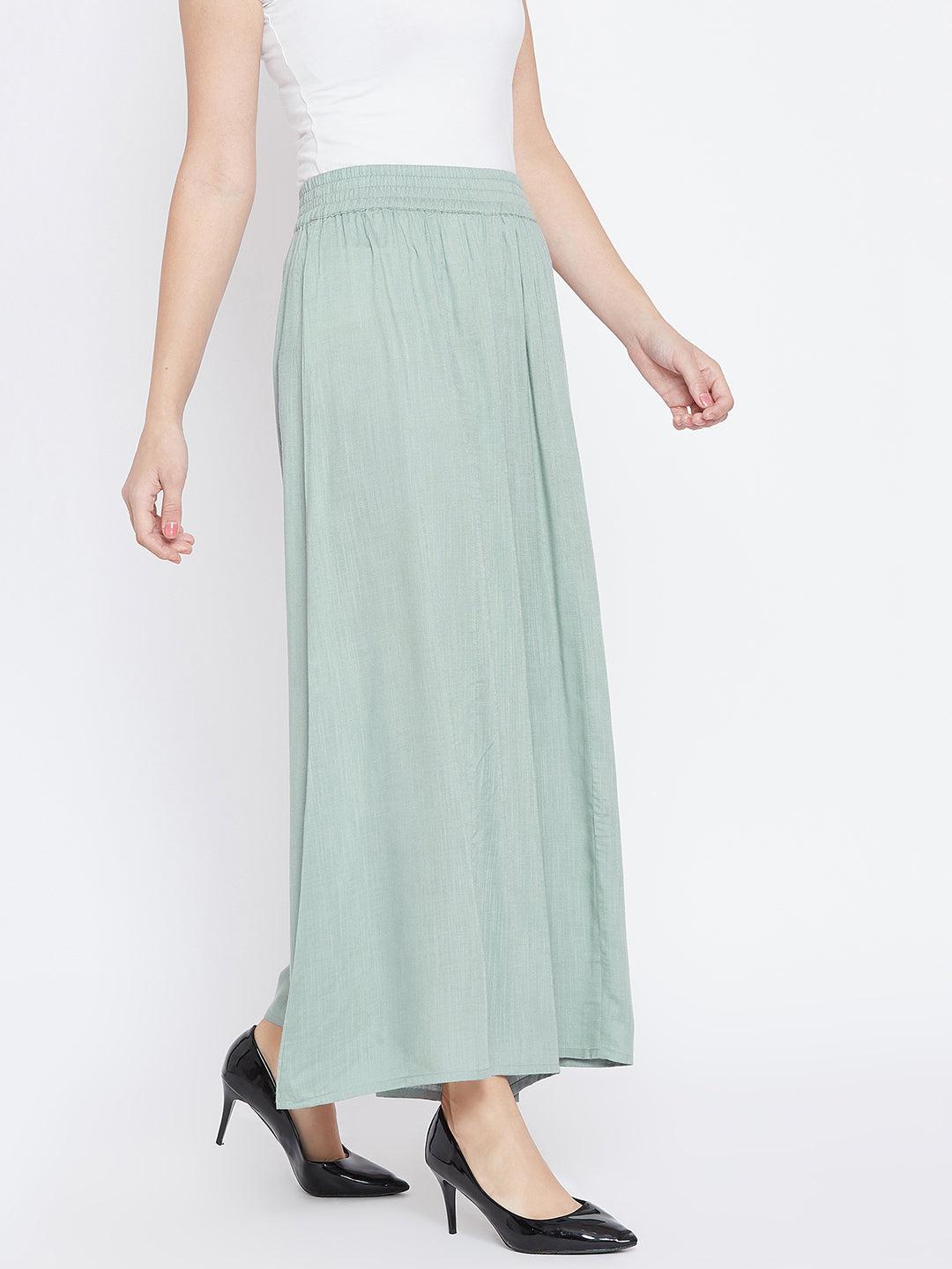 Women Green Solid Wide Leg Palazzos