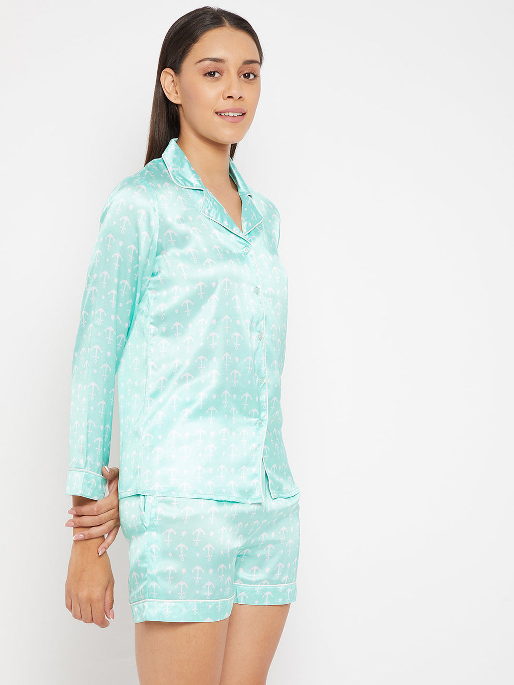 Women Blue & White Printed Night suit