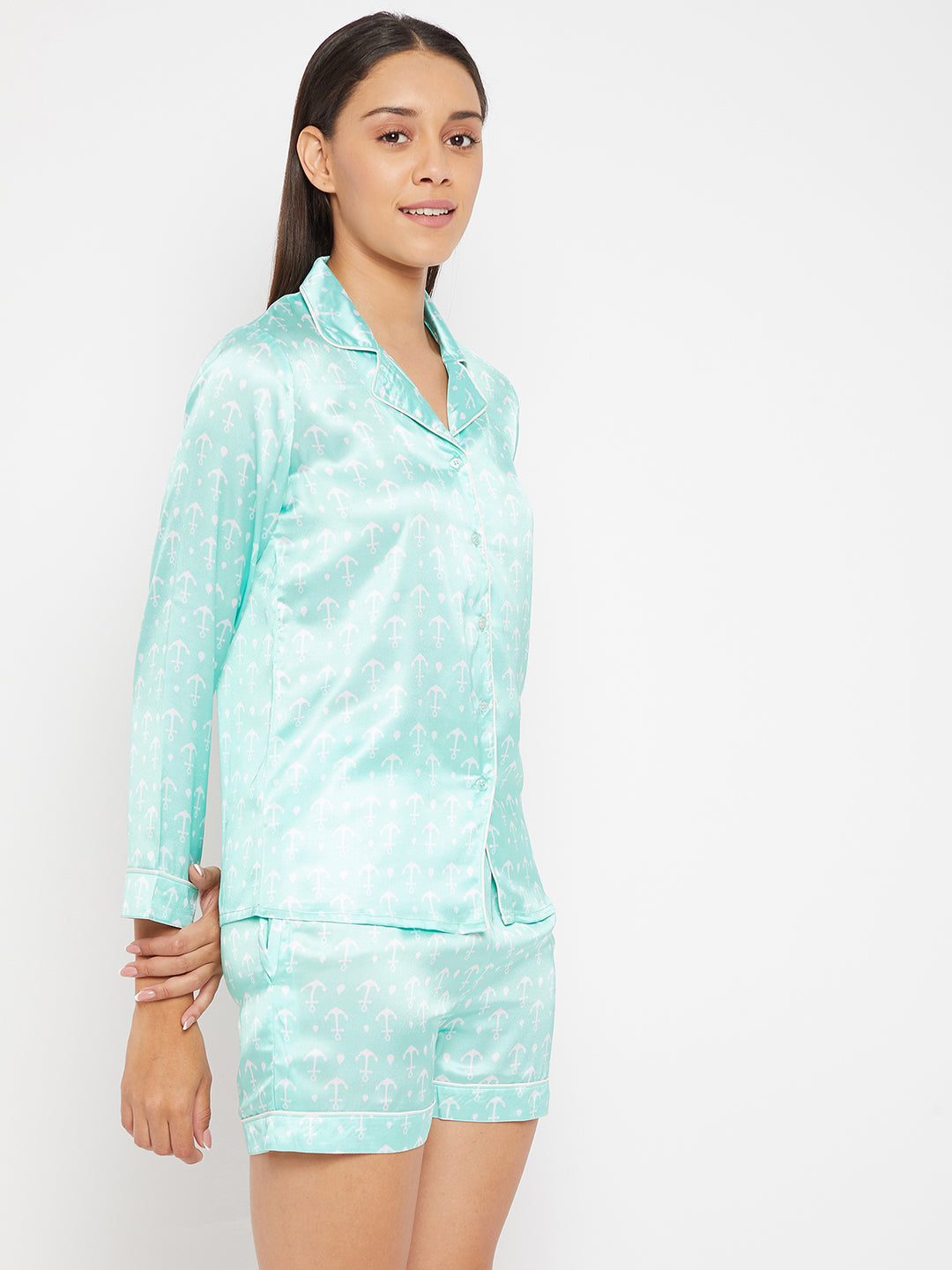Women Blue & White Printed Night suit