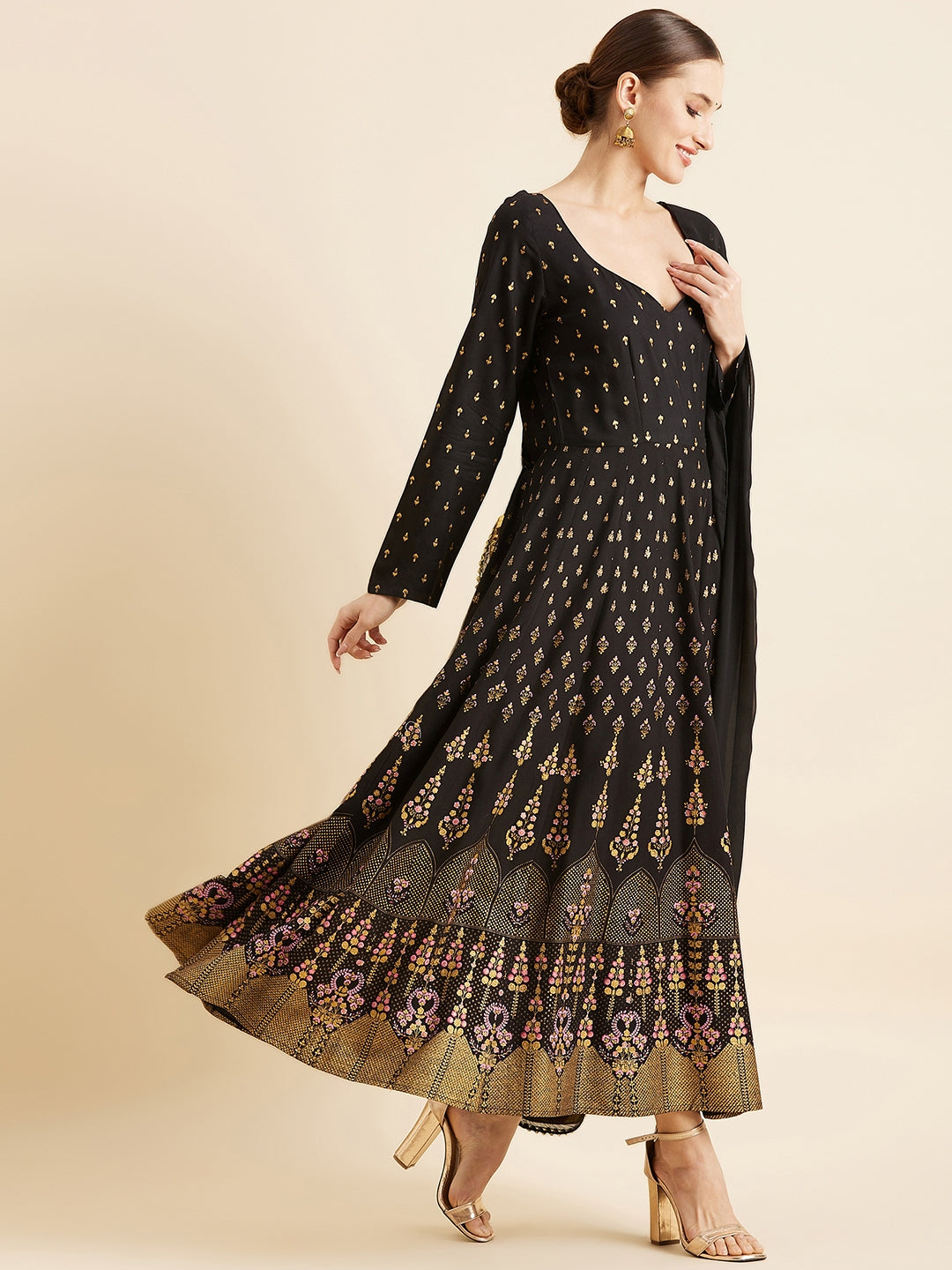 Printed Sweetheart Neck Maxi Ethnic Dress With Dupatta