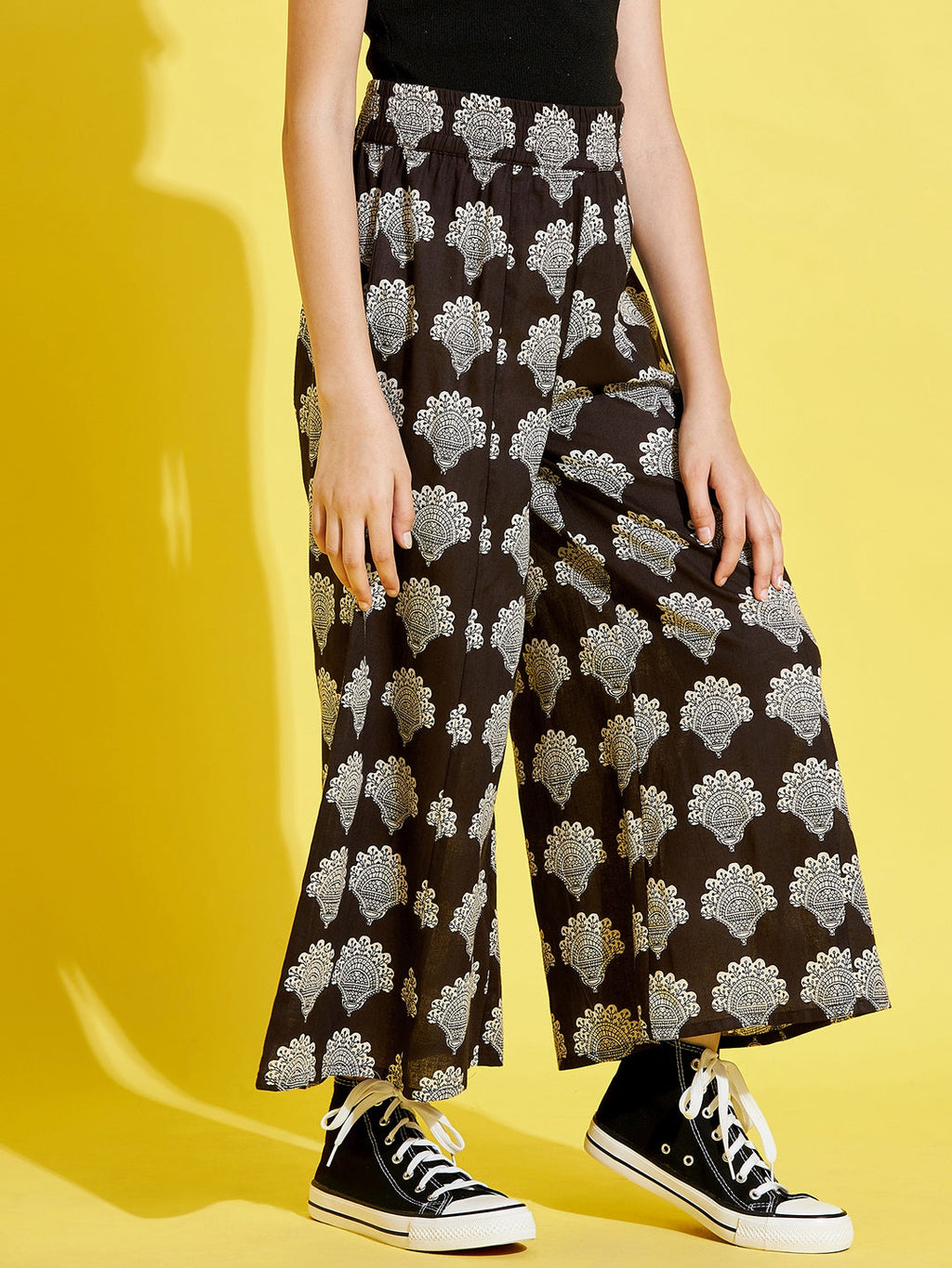 Cherry Jerry Girls Black Ethnic Motifs Printed Relaxed Cotton Trousers