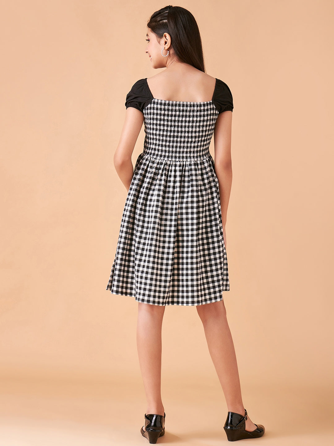 Girls Checked Puff Seeves Fit & Flare Dress