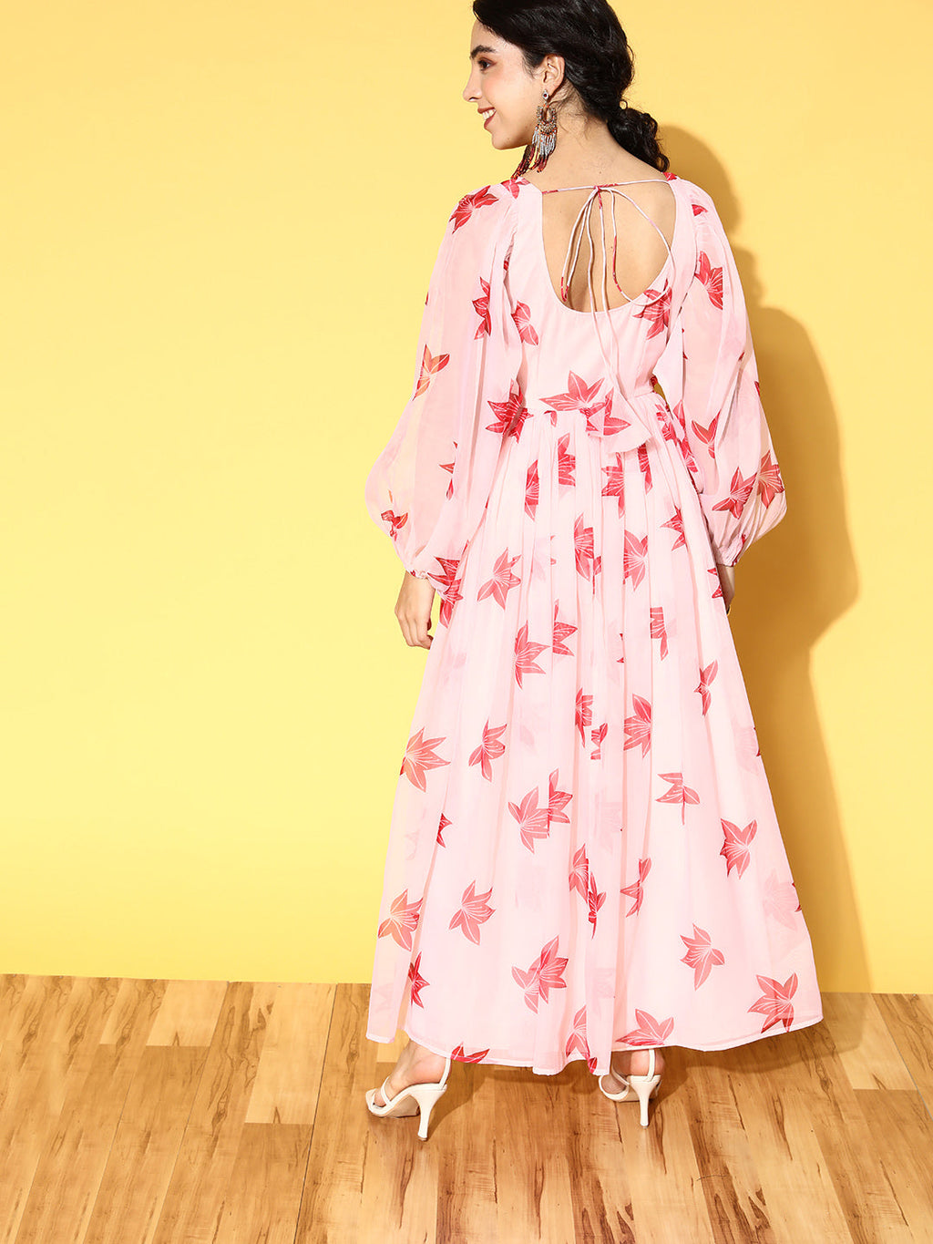 PANIT Women Dress Peach Floral Swirling Volume Dress