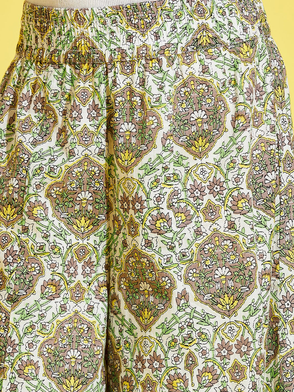 Cherry Jerry Girls Green Floral Printed Relaxed Trouser