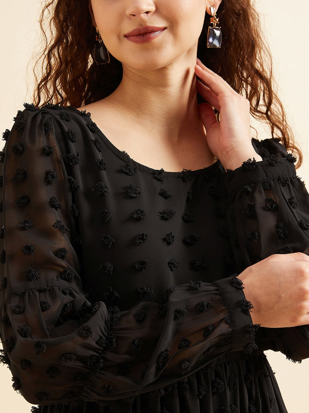 Women Black Puffed Sleeves Tiered Fit  Flare Georgette Dress