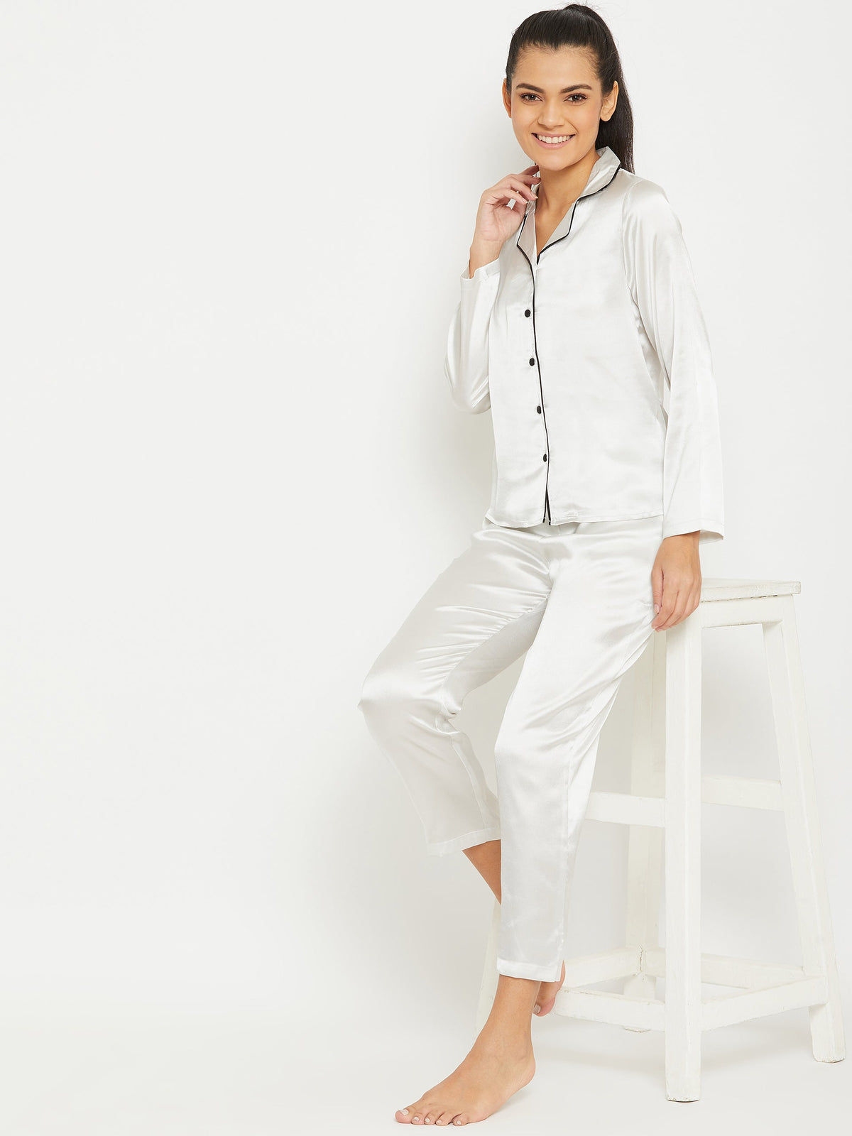 Women White Satin Finish Solid Night Suit