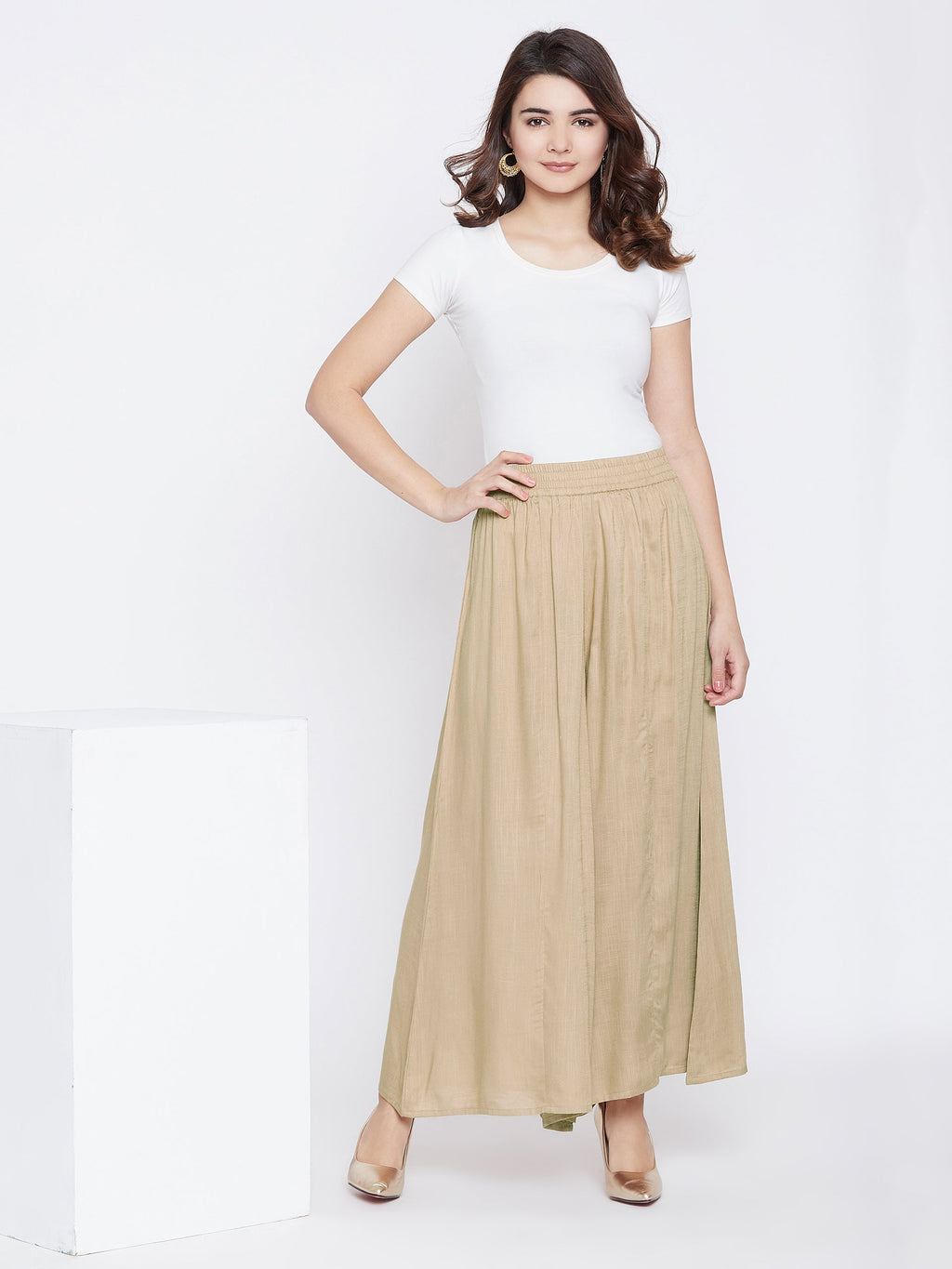 Women Beige Relaxed Flared Solid Parallel Palazzo