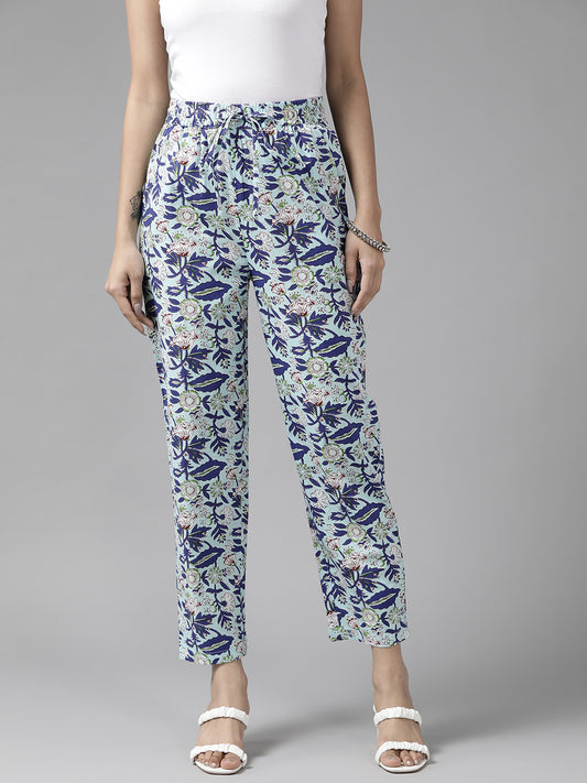 Women Blue & Green Cotton Floral Printed Comfort Fit Trousers