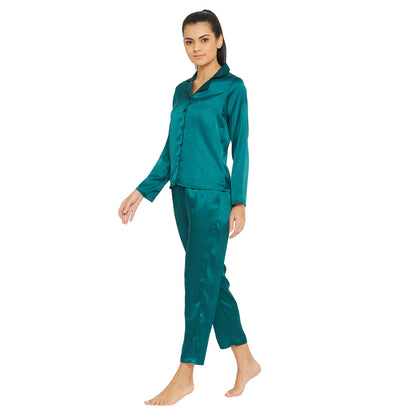 Women Green Satin Finish Solid Night Suit
