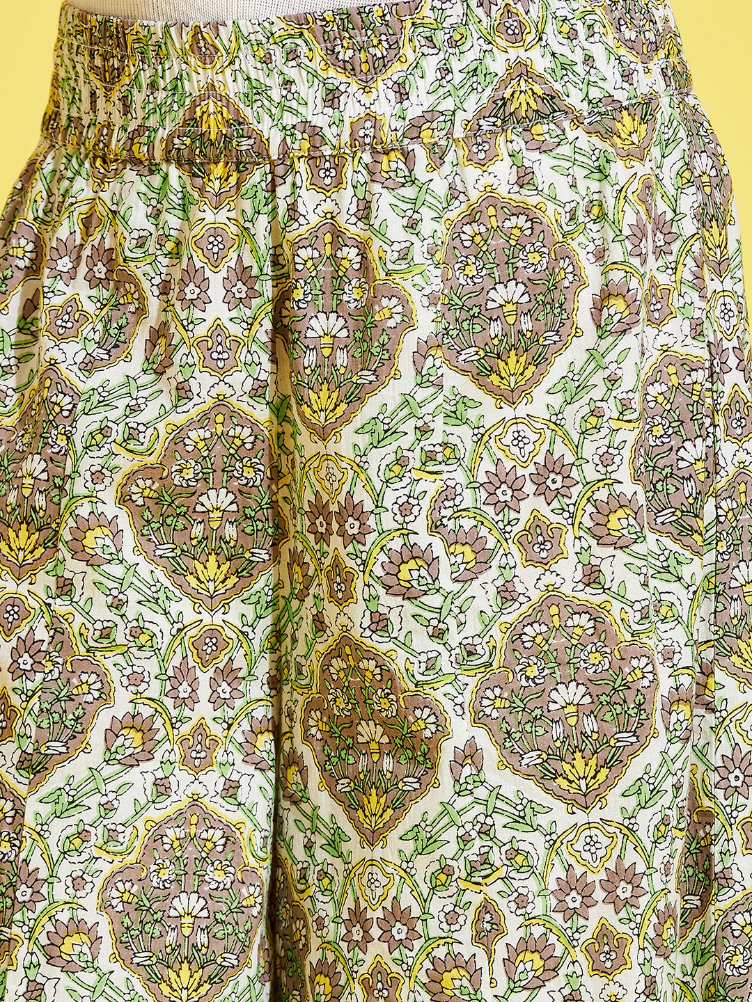 Cherry Jerry Girls Green Floral Printed Relaxed Trouser