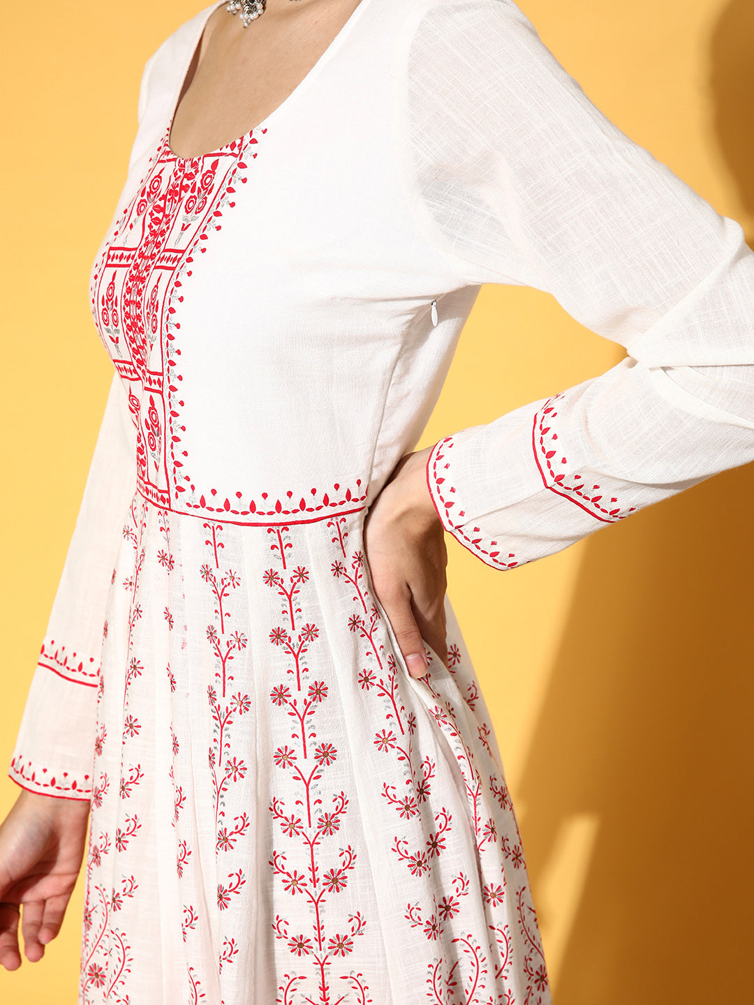 PANIT White Ethnic Motifs Swirling Volume Dress