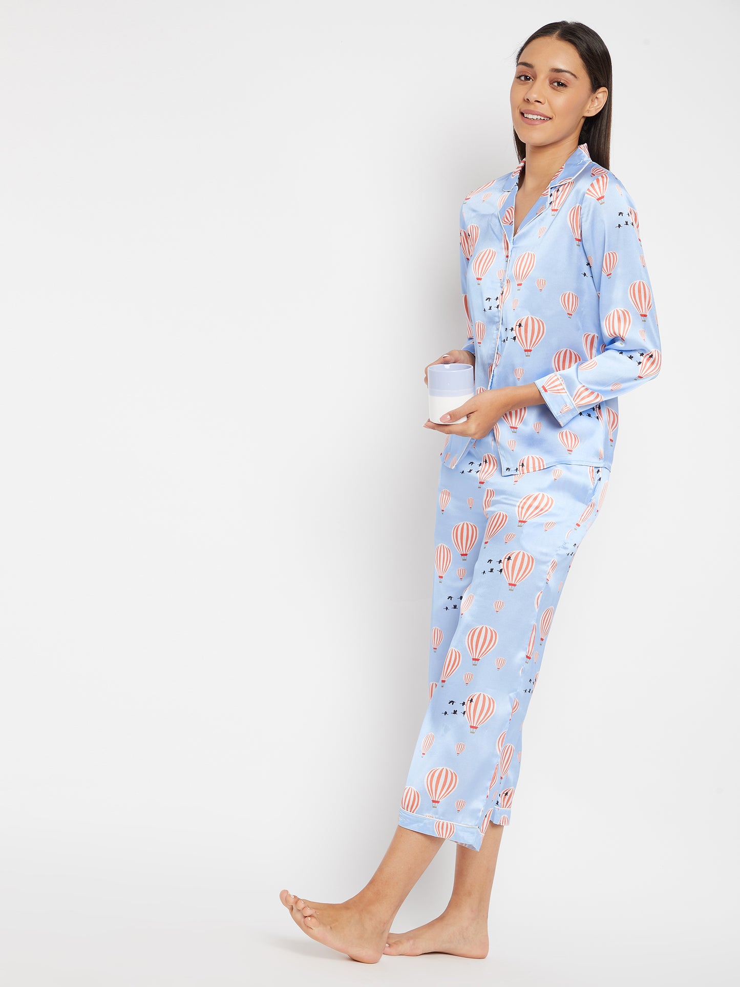 Women Blue & Red Printed Night suit